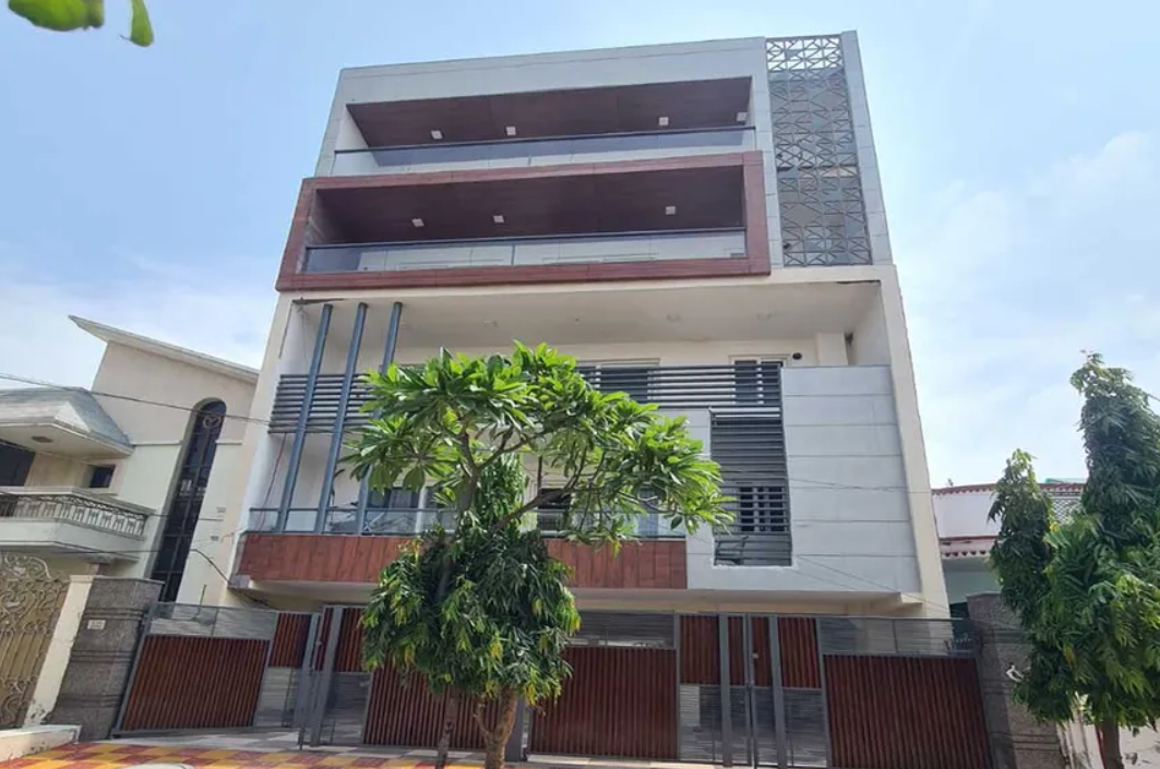 Commercial Complex